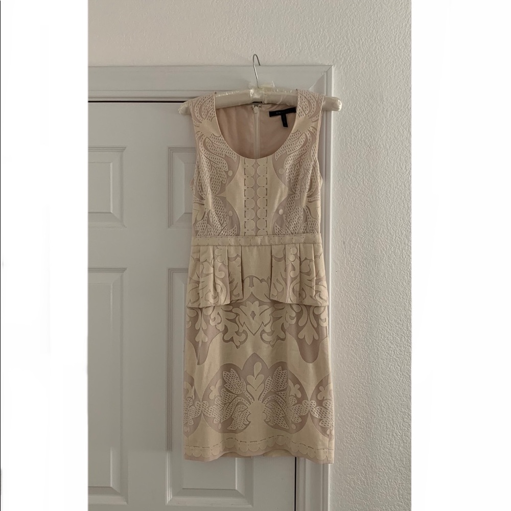 BCBG MAX AZRIA Cream Lace Dress Size 4